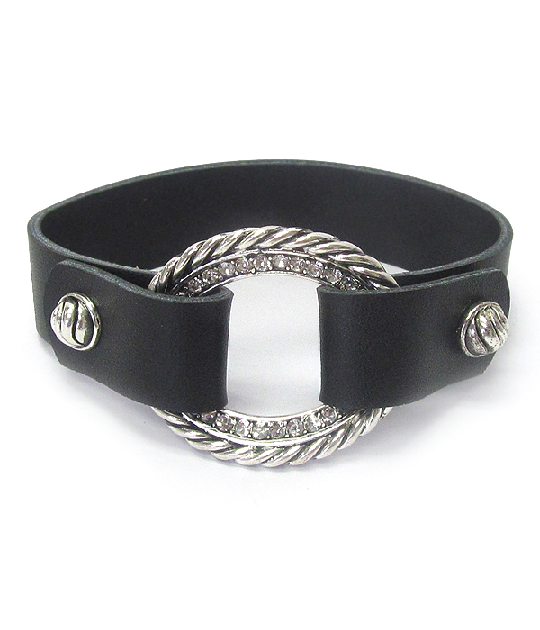 Designer textured oval and snap on leather bracelet