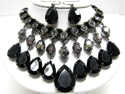 FACET GLASS STONE DROP CRYSTAL ON FABRIC AND METAL CHAIN  NECKALACE SET