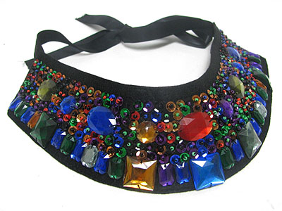 FACET GLASS AND SEQUINS DECO CHIFFON RIBBON BACKING BIB STYLE NECKLACE