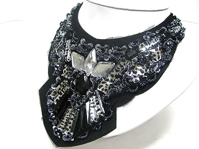 FACET GLASS DECO CHIFFON RIBBON BACKING LONG BIB STYLE NECKLACE