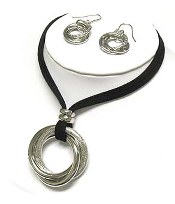 Triple braid ring suede cord necklace and earring set