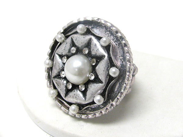 Crystal and pearl deco round star stretch ring