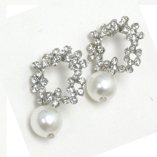 Crystal wreath and pearl drop earring