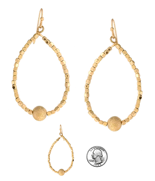 Metal seedbead teardrop earring