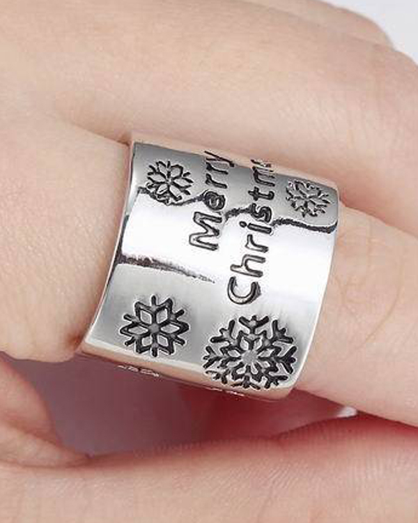 Merry christmas message ring