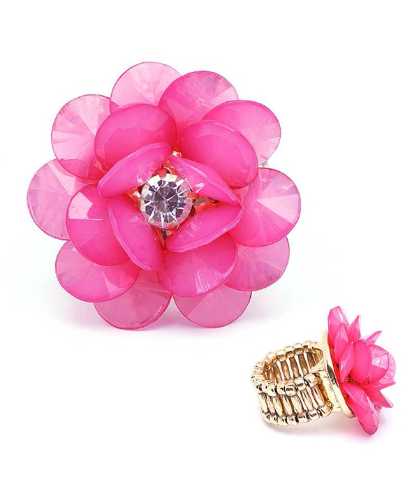 Crystal center camellia flower stretch ring