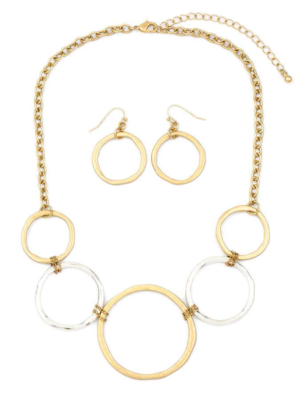 Multi metal ring link necklace set