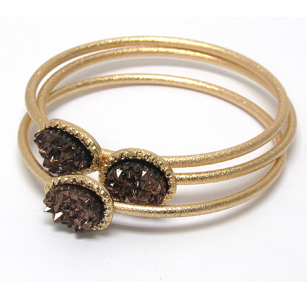 3 row round rough stone on center bangle set