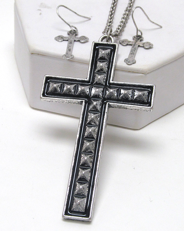 Multi metal spike on epoxy cross line long chain necklace earring set
