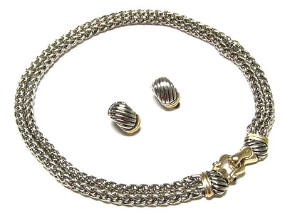 Designer style metal necklace and clip earring set