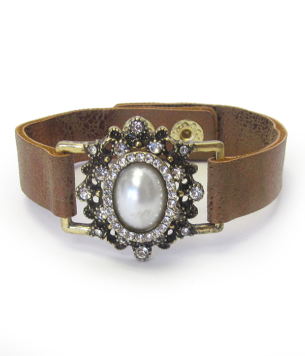 Pearl and crystal pendant and leather band bracelet
