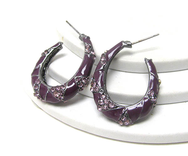 Crystal and epoxy deco earring