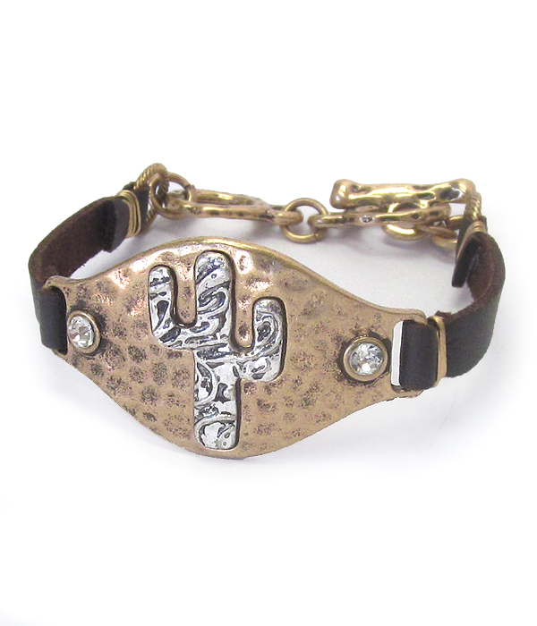 Textured cactus toggle bracelet