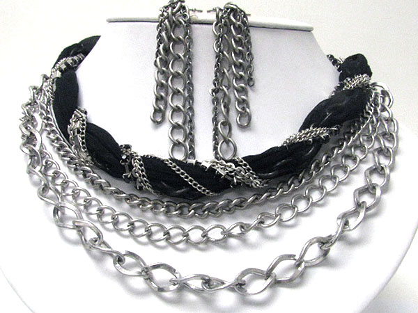 Multi row metal chain and chiffon tangle neckalce earring set