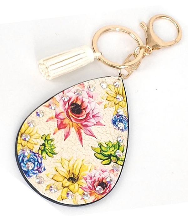 Leatherette teardrop key chain - flower
