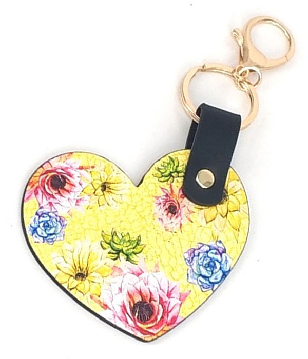 Leatherette heart key chain - flower
