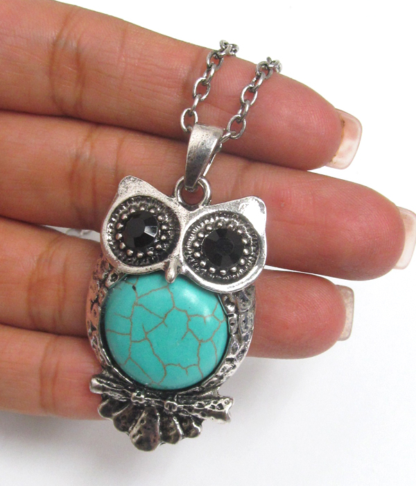 Turquoise owl pendant necklace