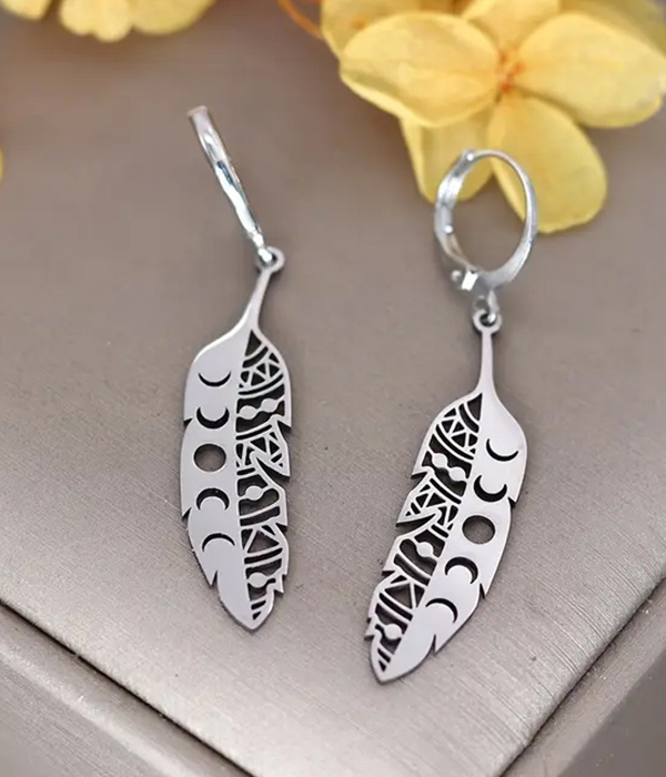 Stainless steel feather earring