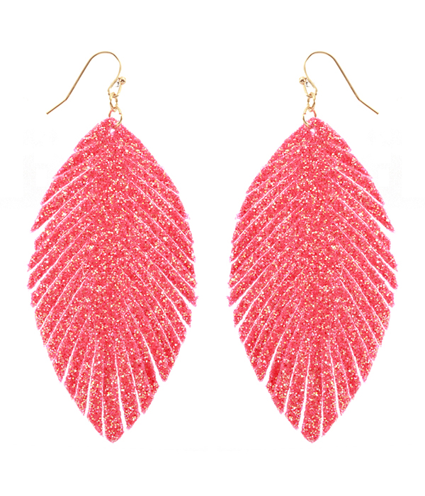 FAUX LEATHER GLITTER FEATHER EARRING