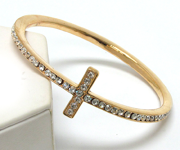 Crystal cross metal hinge bangle