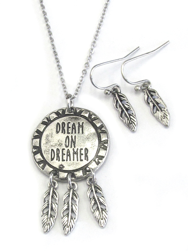 Southern country style disk pendant necklace set - dream on dreamer