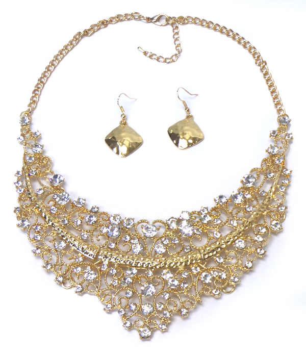 Crystal and metal filigree bold statement necklace set
