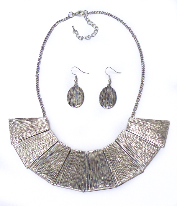 Textured multi metal bar link necklace set