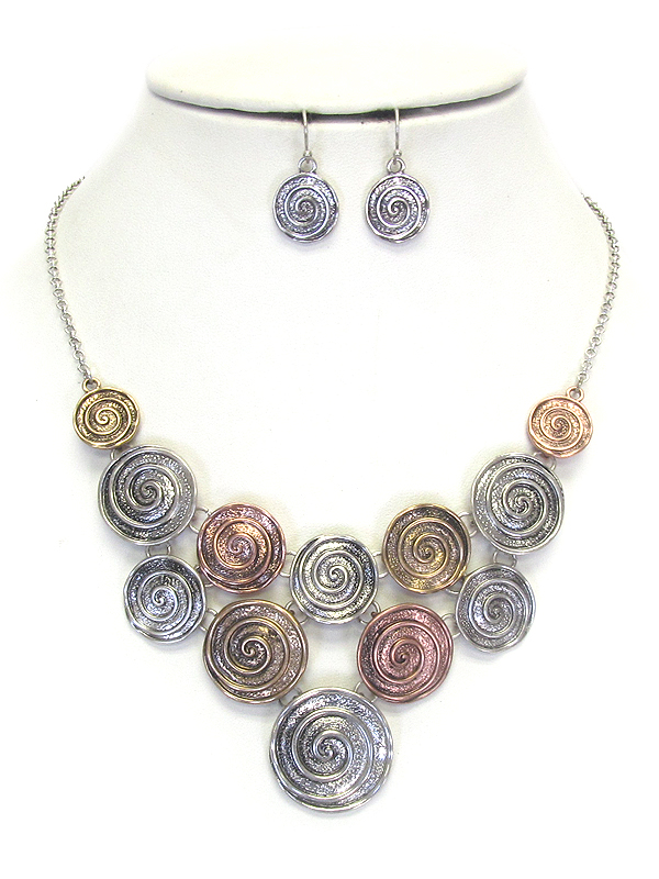 MULTI SWIRL DISC BIB STYLE NECKLACE SET