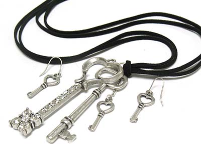 Multi crystal keys peandant and suede cord necklace and earring set