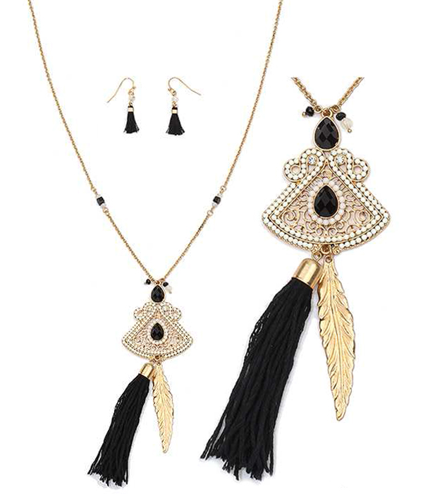 METAL FILIGREE AND THREAD TASSEL LONG NECKLACE SET