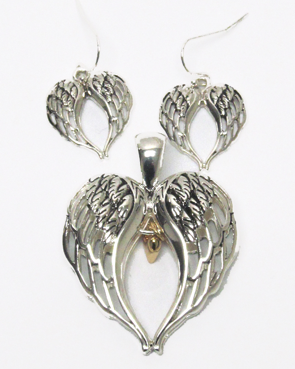 Filigree angel wings pendant set 