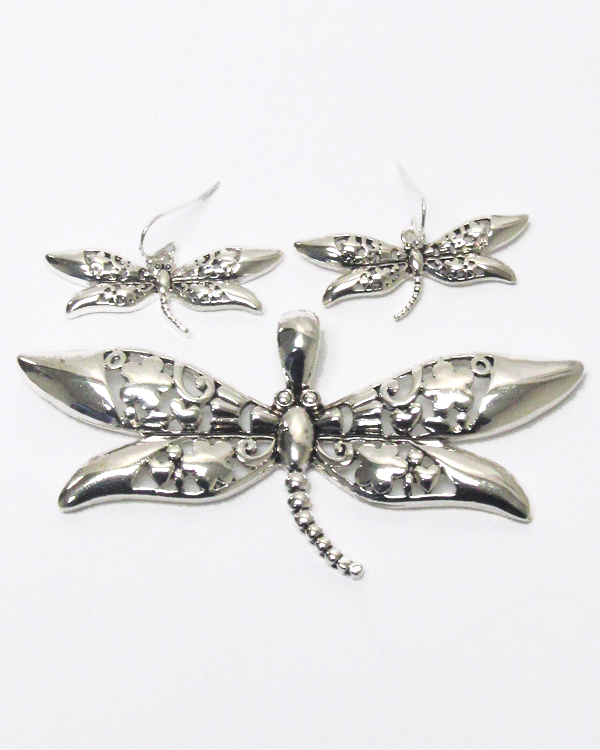 Filigree dragonfly pendant set
