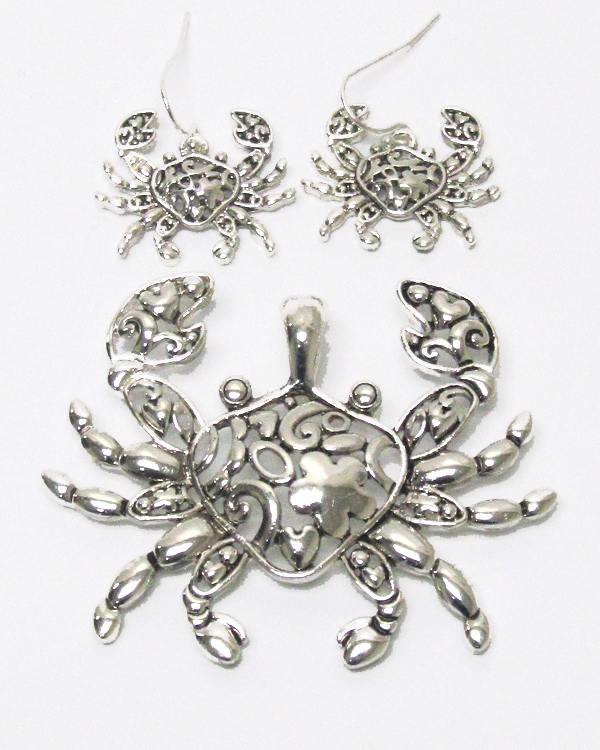 Filigree crab pendant set 