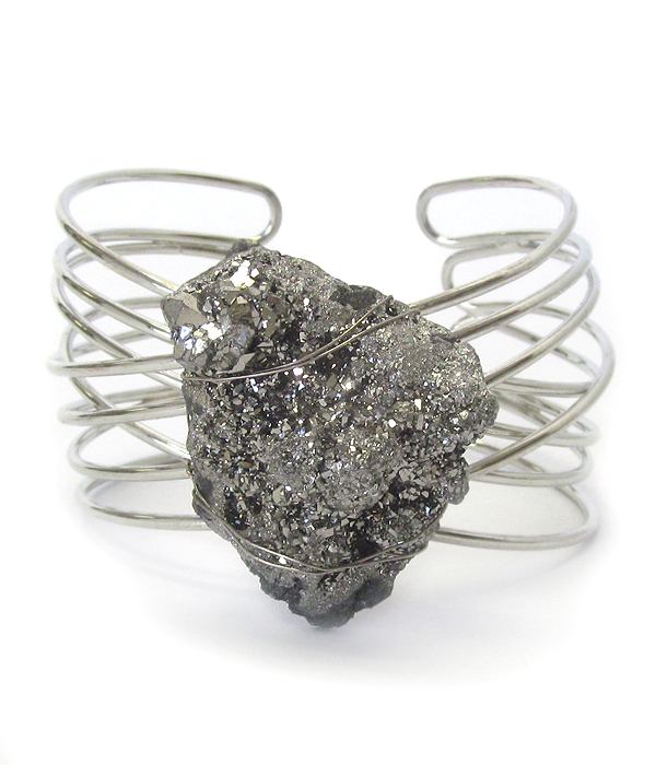 Genuine stone and wire bangle bracelet