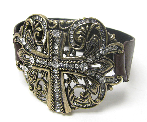Crystal stud cross leeather wristband