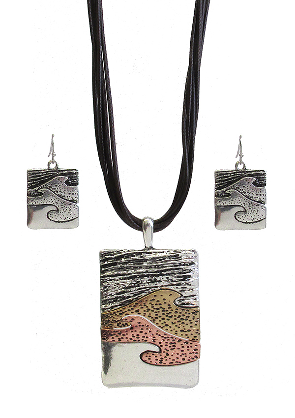 METAL PLATE PENDANT CORD NECKLACE SET - WAVE