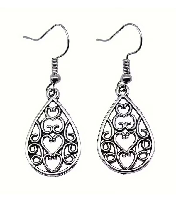 Metal filigree teardrop earring