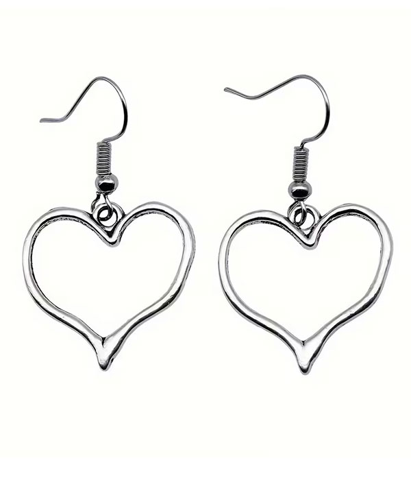 Peach heart earring
