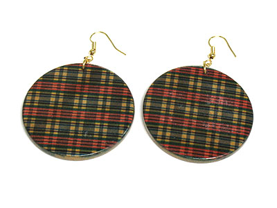 Large wooden disk and check design earring