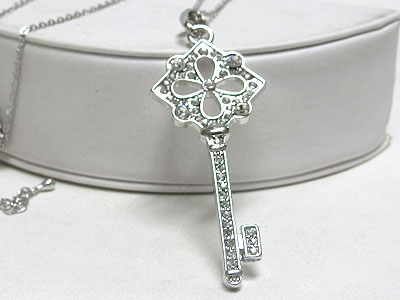 Crystal key pendant necklace