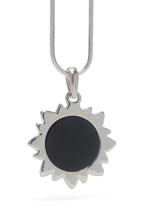 Made in korea whitegold plating mother of pearl sun pendants necklace