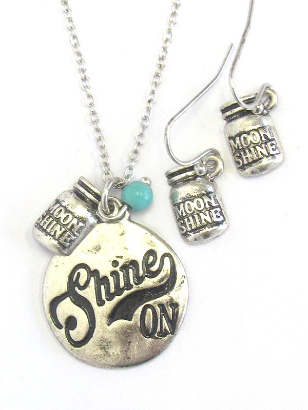 Disk pendant necklace set - shine on