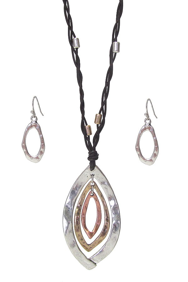 Multi metal oval mix pendant necklace set