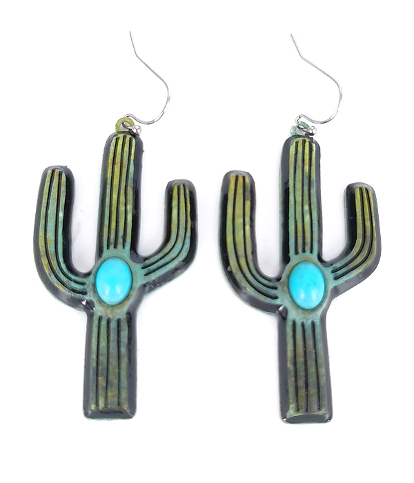Turquoise center cactus earring