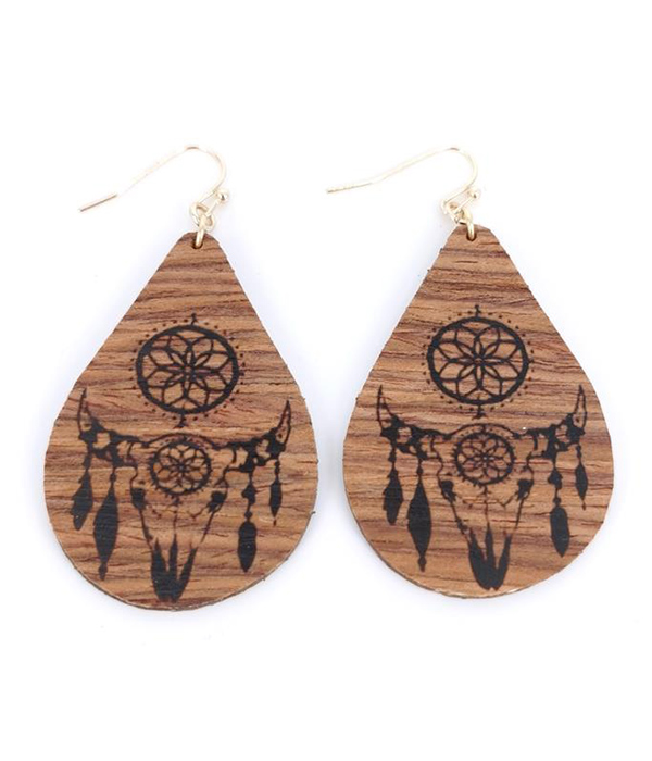 Boho style teardrop wood earring - long horn