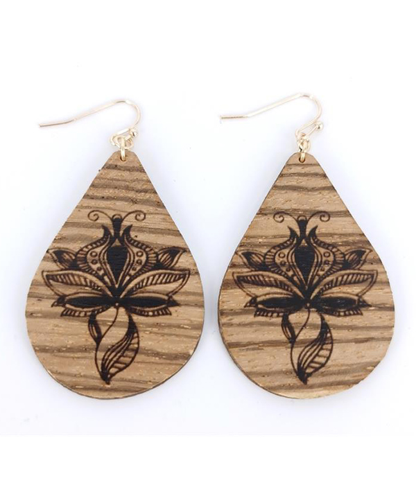 Boho style teardrop wood earring - flower