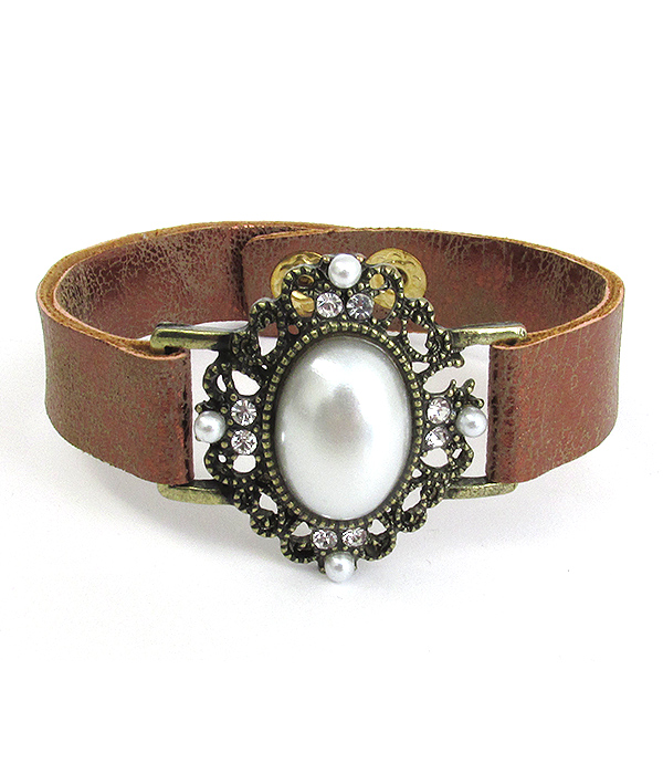 Pearl center and crystal mix leatherette band bracelet