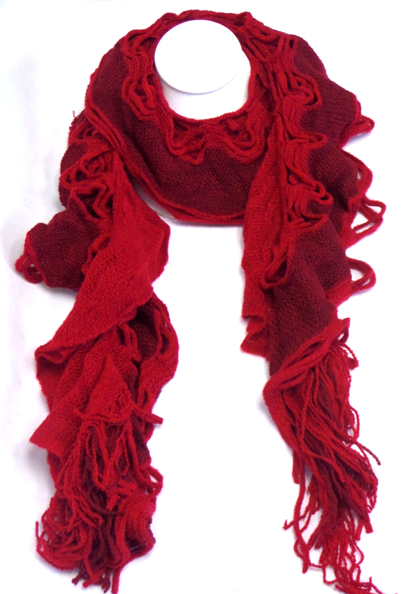 Ruffle winter scarf