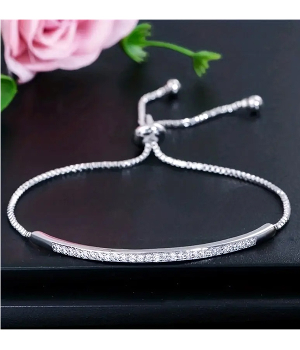 Pull tie stackable chain bracelet