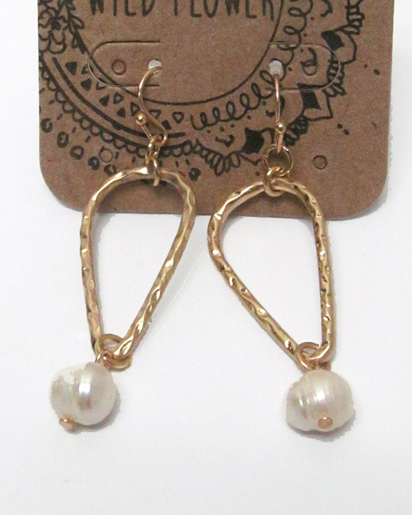 Textured metal with pearl drop earrings 
